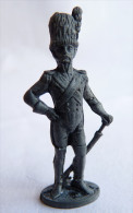 FIGURINE KINDER  METAL SOLDATS NAPOLEONIENS 1804-1815 3 PETITE TAILLE 80's - - Metal Figurines