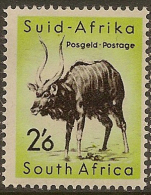 SOUTH AFRICA 1954 2/6 Nyala SG 162 HM #CM563 - Unused Stamps