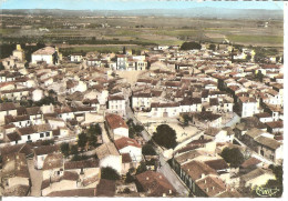 GALLARGUES LE MONTUEUX   Vue Aérienne?LA PLACE ET LA PROMENADE  No 358 27 A - Gallargues-le-Montueux