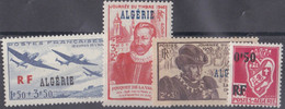 ⭐ Algérie - YT N° 245 à 248 ** - Neuf Sans Charnière - 1945 / 1946 ⭐ - Ongebruikt