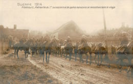 CPA RIBECOURT , Geurre 14 , Patrouille Du 1er Cuirassiers Et De Spahis Marocains Se Rencontrent Dans Le Village - Ribecourt Dreslincourt