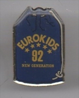 Pin's Mode Enfants / Eurokids 1992 (new Generation / Sac Marin) - Parfums