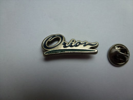 Beau Pin´s  , Auto Ford Orion - Ford
