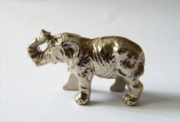 Rare FIGURINE KINDER  METAL ANIMAUX SAUVAGES 1 70's - U-EI ELEPHANT - Figurines En Métal