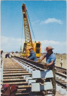 METIER,MEXIQUE,MEXICANOS, MEXICO,CONSTRUCTION DE LIGNE CHEMIN DE FER,montage,chantier,grue - Industrie