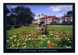 HIGH WYCOMBE  -  London Road  Unused Postcard As Scan - Buckinghamshire