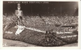 Portland Oregon, 1946 Rose Festival Pasadena California Parade Float, C1940s Vintage Real Photo Postcard - Portland