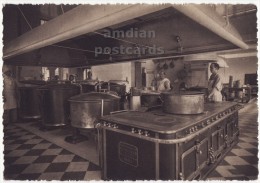 FRANCE PARIS HOPITAL SAINT JOSEPH La Cuisine - 1940s CPA Vintage Postcard - Early Hospital Kitchen View - Health, Hospitals