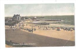 GORLESTON PIER AND BREAAKWATER NR GT GREAT YARMOUTH NORFOLK - Andere & Zonder Classificatie