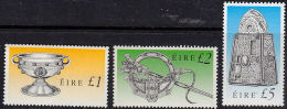 J0087 IRELAND EIRE 1990-1, SG 763-5 Irish Heritage & Treasure, High Values MNH - Unused Stamps