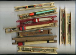 - LOT DE LIGNES DE 1955  AUX ANNEES 1970 SUR NAVETTES - Fishing