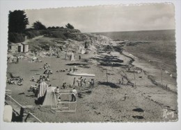 M647     Prefailles  La Plage De Port Meleu 1957 - Préfailles