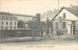 61 ALENCON - Quartier Valazé - Façade - Alencon