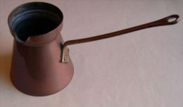 CAFETIERE EN CUIVRE - UNIS FRANCE - FABRICANT : MERET LELONG ET Cie - LC (Marque De Ce Fabricant) - Coppers