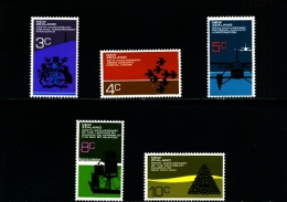 NEW ZEALAND - 1972  ANNIVERSARIES  SET  MINT NH - Neufs