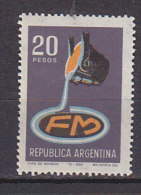 D0862 - ARGENTINA Yv N°829 * - Unused Stamps