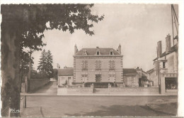 SAINT GERAND LE PUY    La Mairie - Other & Unclassified