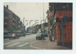 Lomme  (59) :Perspective De La Rue Prise Au Niveau De La Boulangerie Photo Projet CP GF  1990 (animé)  RARE. - Lomme