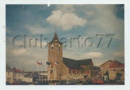 Jeumont (59) : Le Parking Et L'église Photo Projet CP GF  1990 (animé)  RARE. - Jeumont