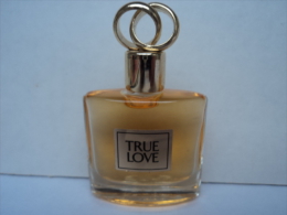 ELIZABETH ARDEN " TRUE LOVE "   SUPERBE AVEC SES " ALLIANCES " MINI PARFUM    LIRE  & VOIR !! - Miniaturen Flesjes Dame (zonder Doos)