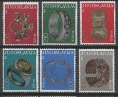 1975 1587-92  JUGOSLAVIJA JUGOSLAWIEN  ARTE ALTER SCHMUCK   NEVER HINGED - Unused Stamps