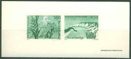 GRA3055 Volcan Raton Laveur Balisier Puffin Lavande 3055 Et 3057 France 1997 Gravure Officielle - Volcanos