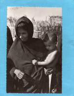 MAURITANIE- Femme  Maure  Avec Son Enfant -gros Plan  -années 60-édition GIL - Mauretanien