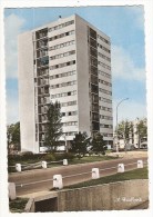 91 - MASSY - Au Grand Ensemble - La Tour De L'Avenue Saint-Marc - Massy