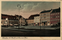 Glauchau. Markt Mit Braunen Haus - Glauchau