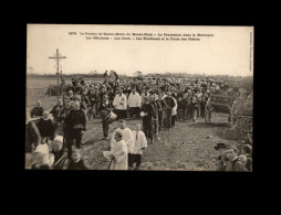 29 - LE MENEZ-HOM - Commune De Plomodiern - Procession - Plomodiern