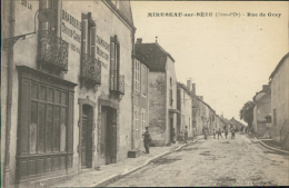 21 MIREBEAU / Rue De Gray / - Mirebeau