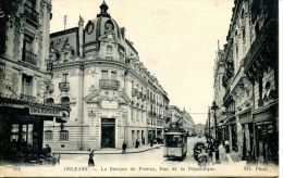 N°38782 -cpa Orléans -la Banque De France Rue De La République -tramway- - Strassenbahnen