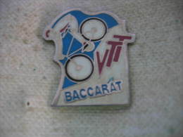 Pin´s Cyclisme, Vélo: Club De VTT De BACCARAT - Radsport