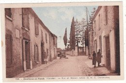 199.  -  Mouilleron-en-Pareds  (Vendée).  -  Rue  Et  Maison  Natale  De  M. G.  Clémenceau - Mouilleron En Pareds