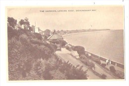 DOVERCOURT  BAY THE GARDENS LOOKING EAST DOVERCOURT  BAY NR HARWICH POSTCARD UNUSED - Andere & Zonder Classificatie