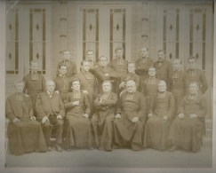 NORD PAS DE CALAIS - 62 - SAINT OMER Groupe De Prêtres Enseignants Collège Saint Bertin Vers 1900 - 26 X 26 Cm Albuminé - Saint Omer