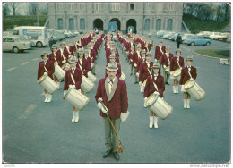 HUISSIGNIES ..-- CHIEVRES ..-- Royale Fanfare Communale . Voir Verso . - Chievres