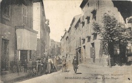 Gard : Bésseges, Rue Victor Hugo, Animée - Bessèges