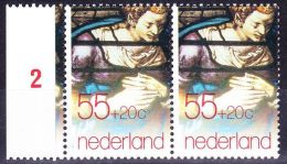 1979 Zomerzegel 55 + 20 Cent Plaatfout "verticale Blauwe Streep / Punt Voor NL " Zegel 11 NVPH 1177 P1 Postfris In Paar - Variedades Y Curiosidades