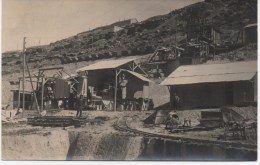 INSTALLATIONS BETONNIERES ET CONCASSAGE ET PUIT DE LA GALERIE   CARTE PHOTO A SITUER - Autres & Non Classés