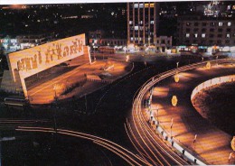 AK IRAK AL-TAHRIR SQUARE AT NIGHT  BAGHDAD ALTE POSTKARTEN - Iraq