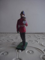 1 FIGURINE FIGURE TIN DOLL PUPPET DUMMY TOY IMAGE POUPÉE - LEAD SOLDIER RED BAND MUSIC UK ? UNITED KINGDOM ? - Zinnsoldaten