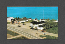 QUÉBEC - PERCÉ - ANSE À BEAUFILS Cté. GASPÉ - HÔTEL MOTEL VAGUES VERTES - A. FAUBERT PROP. - PHOTO J.M. COSSETTE - Percé