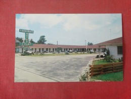 North Carolina> Fountain Motor Lodge  1 Mile  North Of  Wilmington-    Ref 1492 - Wilmington