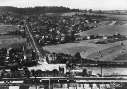 MONTSOULT VUE AERIENNE SUR LE QUARTIER DE LA GARE - Montsoult