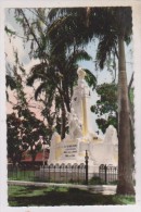 CPM  GUADELOUPE, BASE TERRE, LE MONUMENT AUX MORTS - Basse Terre