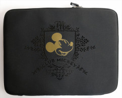 DISNEY 15.4" LAPTOP / NOTEBOOK SLEEVE - COLLECTORS ITEM NO LONGER AVAILABLE FROM DISNEY - BRAND NEW - Autres & Non Classés