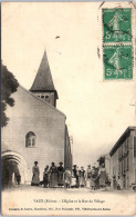 69 VAUX - L'église Et La Rue Du Village - Vaux-en-Velin