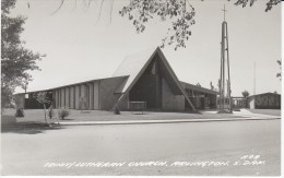 Arlington South Dakota, Trinity Lutheran Church Architecture, C1950s Vintage Real Photo Postcard - Andere & Zonder Classificatie