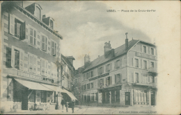 19  USSEL / Place De La Croix De Fer / - Ussel
